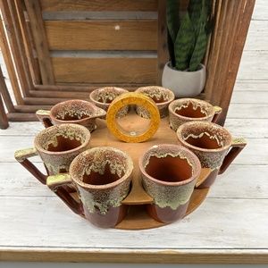 VINTAGE WINART POTTERY 6 COFFEE MUGS CREAMER SUGAR CADDY SET MIAMI OK 1950s‎